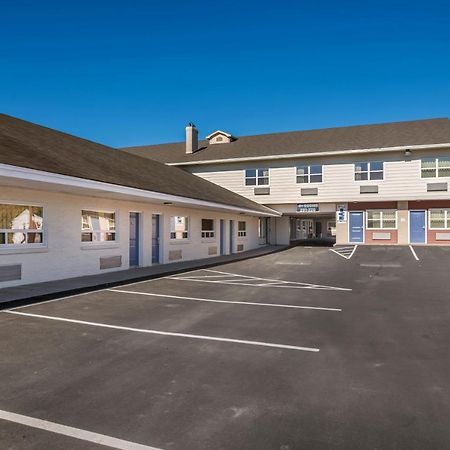 Motel 6-Moncton, Nb Buitenkant foto