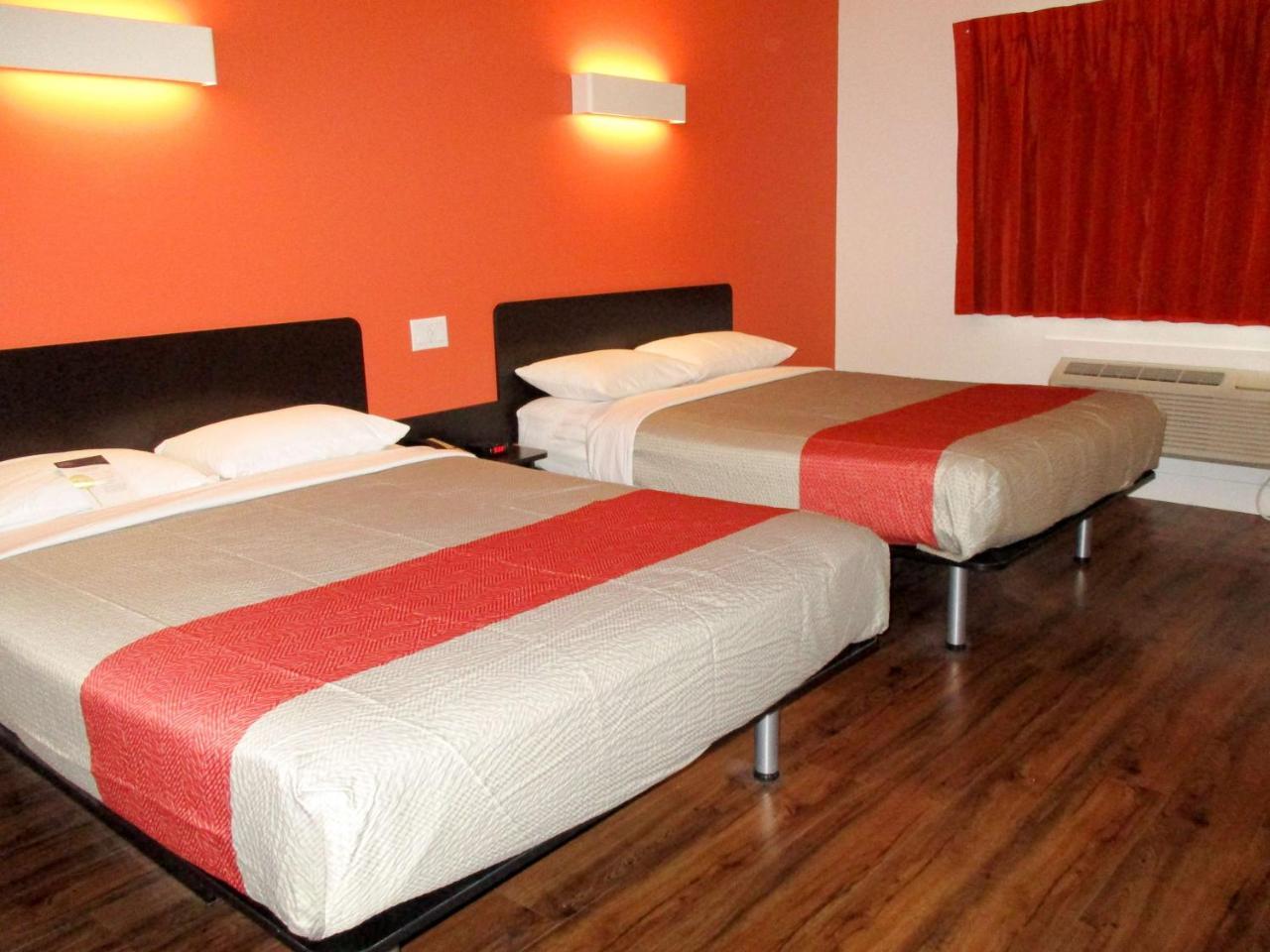 Motel 6-Moncton, Nb Buitenkant foto