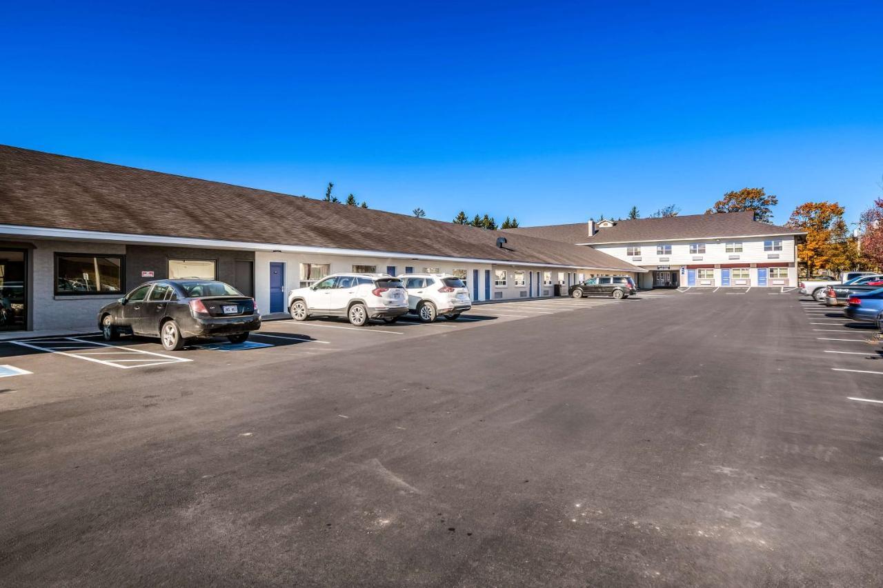 Motel 6-Moncton, Nb Buitenkant foto
